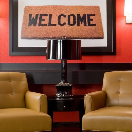Suburban Studios Minneapolis Блумингтън Екстериор снимка